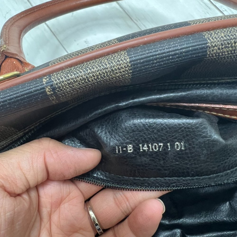 ❌SOLD❌Fendi Pequin Satchel Vintage Bag - Picture 9 of 12